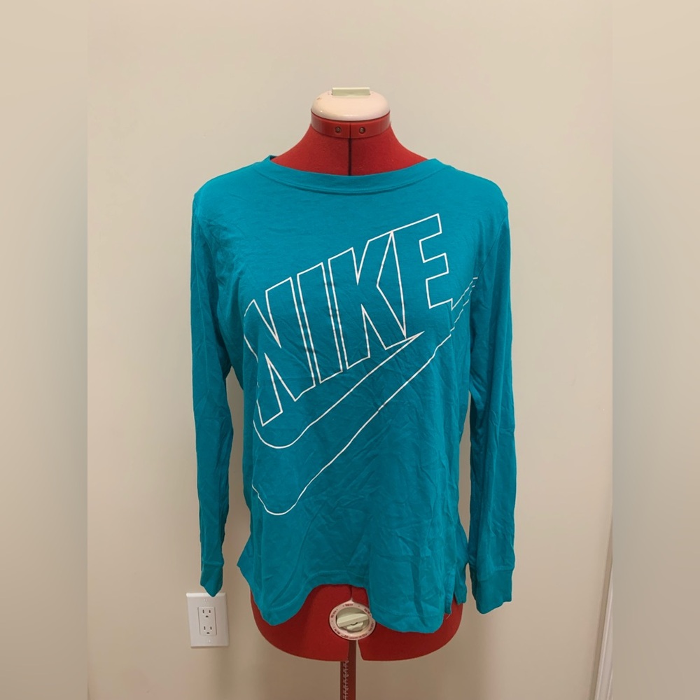 Nike Long Sleeve Top